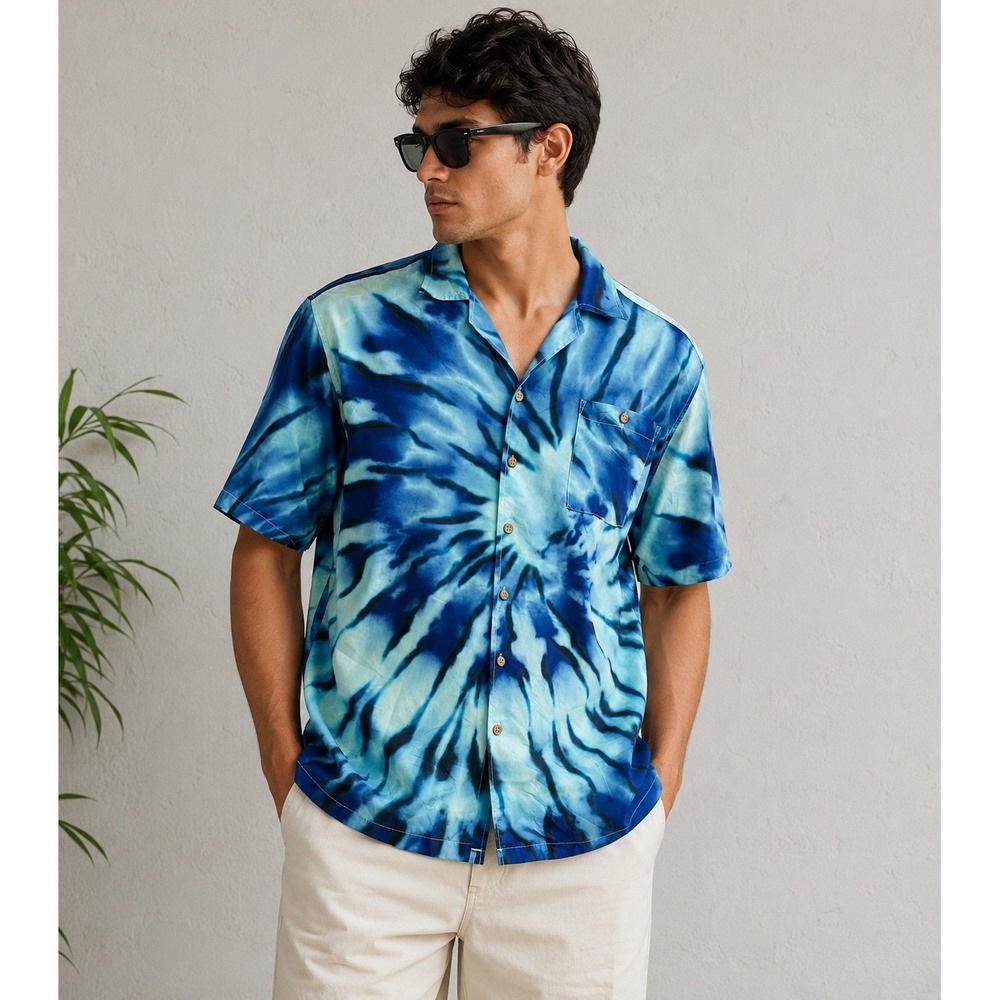 Uzzi Amphibious Gear Mens Medium Blue Tie Dye Short Sleeve Button Down Shirt